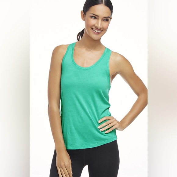 Fabletics Tops - Fabletics Gently Worn Workout top
